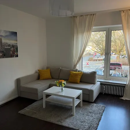 5 Min A46 - Parkplatz,wifi,netflix,self Check-in شقة *