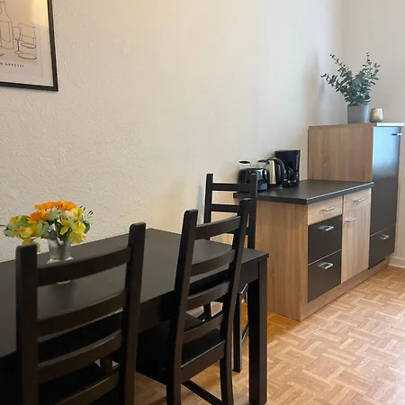 5 Min A46 - Parkplatz,wifi,netflix,self Check-in Apartament Wuppertal