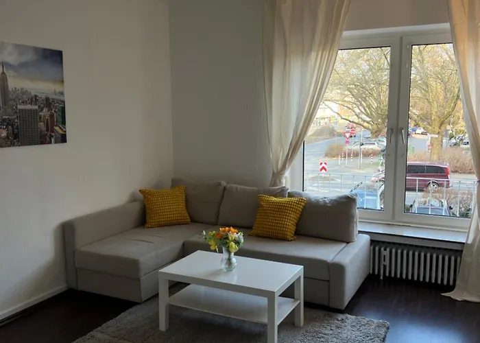 5 Min A46 - Parkplatz,wifi,netflix,self Check-in Lejlighed *